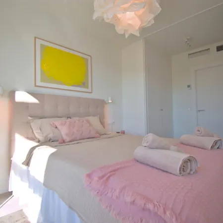 Coastal Chic By Edeal Homes 데니아