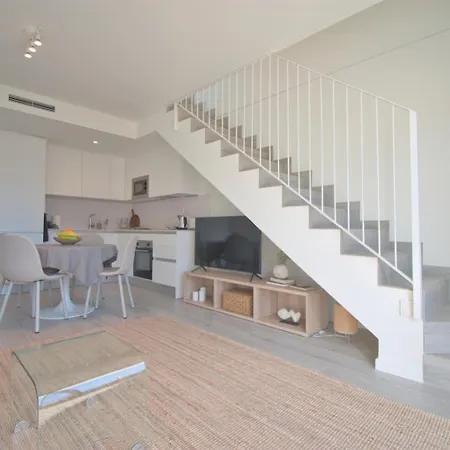 Coastal Chic By Edeal Homes Apartment Denia