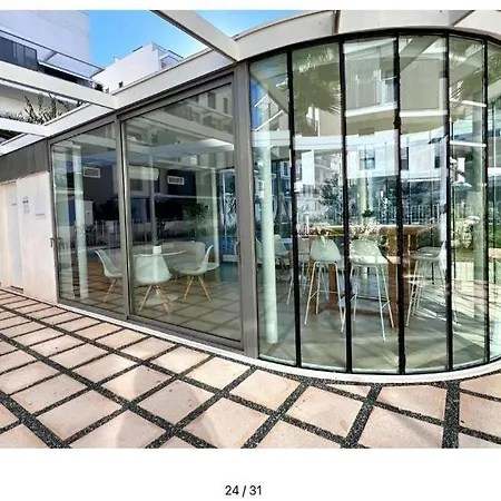 Coastal Chic By Edeal Homes